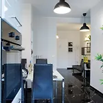 Style134 50 Meters From Metro A Lucio Sestio Station Appartement Rome