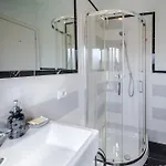 Style134 50 Meters From Metro A Lucio Sestio Station