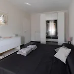 Style134 50 Meters From Metro A Lucio Sestio Station * Rome