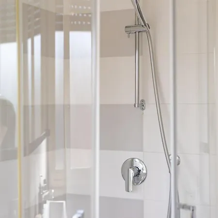 Apartman Style134 50 Meters From Metro A Lucio Sestio Station