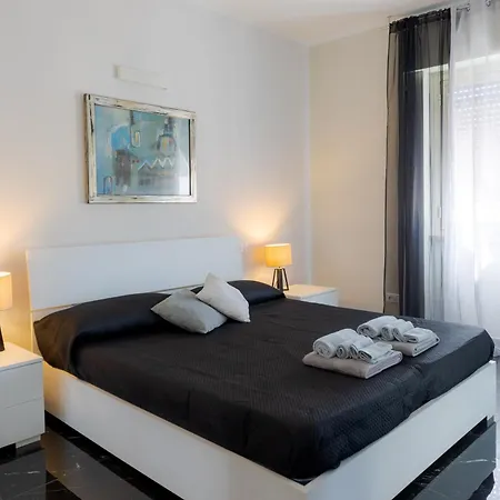 Appartement Style134 50 Meters From Metro A Lucio Sestio Station Rome